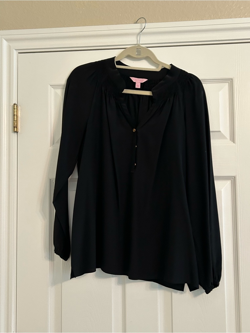 Lilly Pulitzer Elsa Silk Blouse, Onyx, size L, EUC